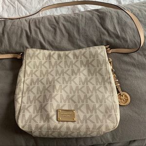 Michael Kors Crossbody Bag